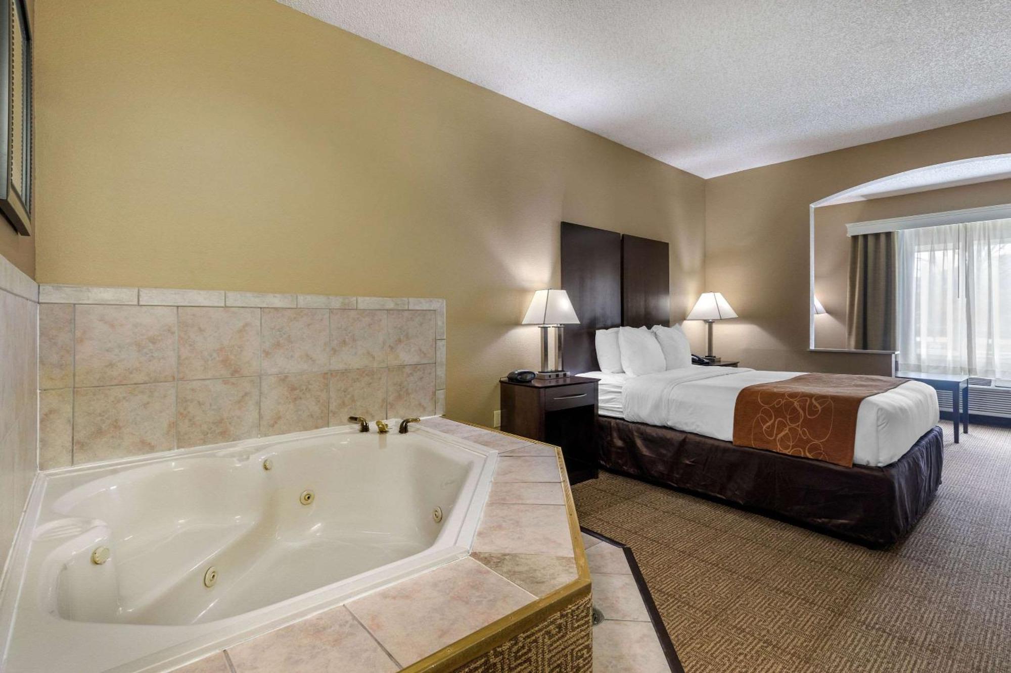 Comfort Suites The Colony - Plano West Εξωτερικό φωτογραφία