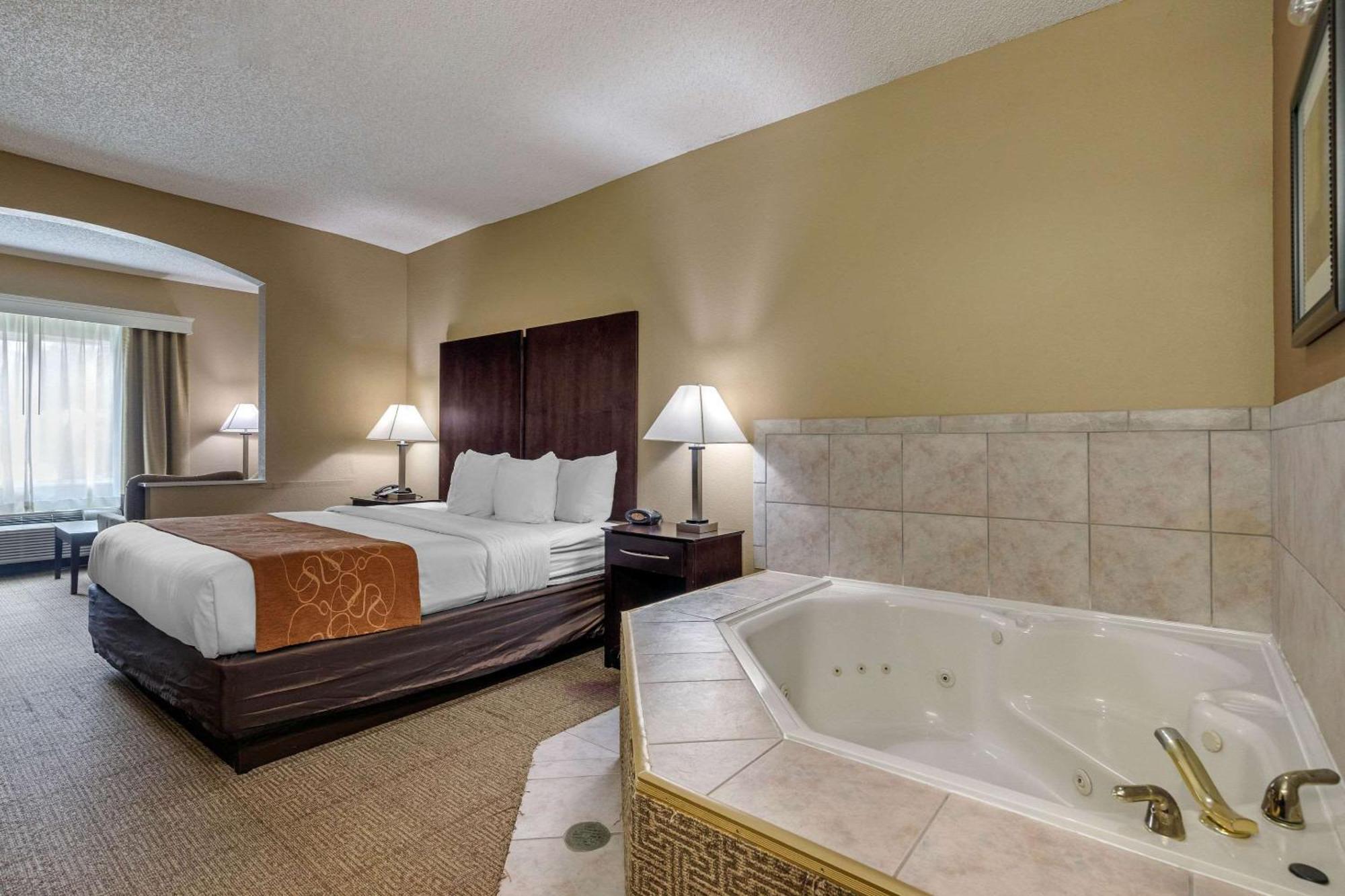 Comfort Suites The Colony - Plano West Εξωτερικό φωτογραφία
